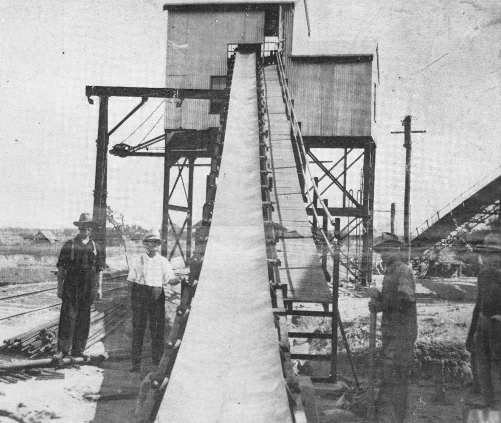 beltconveyor4 تاریخچه نوار نقاله