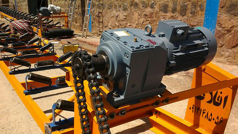 conveyor15 بهبود بخشی تجهیزات نوار نقاله از مهمترین عوامل ماندکاری ان است